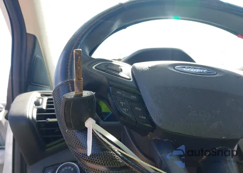 2018 Ford Escape Se from USA, damaged, VIN 1FMCU9GD7JUC20367